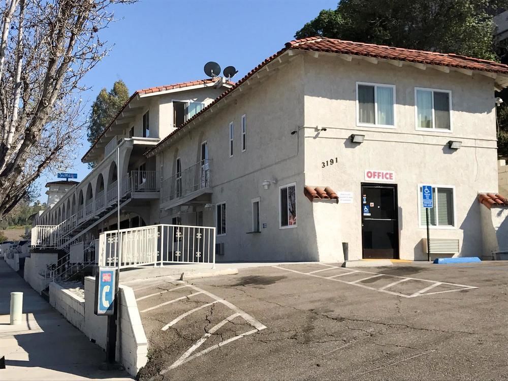 安纳海姆奥朗热6号酒店 奥兰治 外观 照片